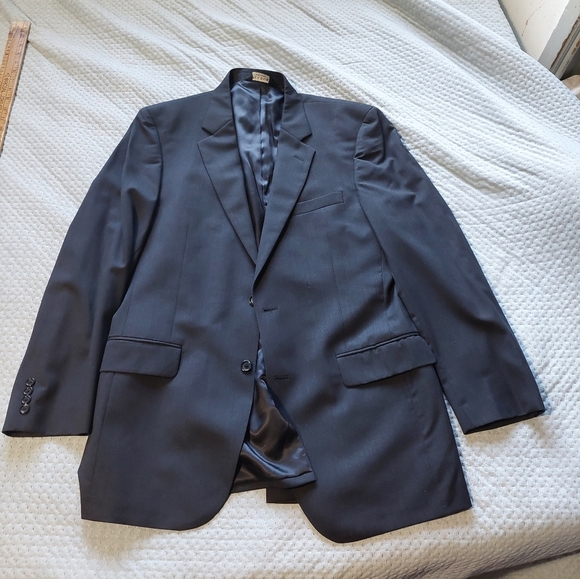 Jos. A. Bank Charcoal Gray Suit - Picture 4 of 8